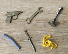 CLUEDO - FULL SET OF 6 WEAPONS    FOR VINTAGE  BOARD GAME