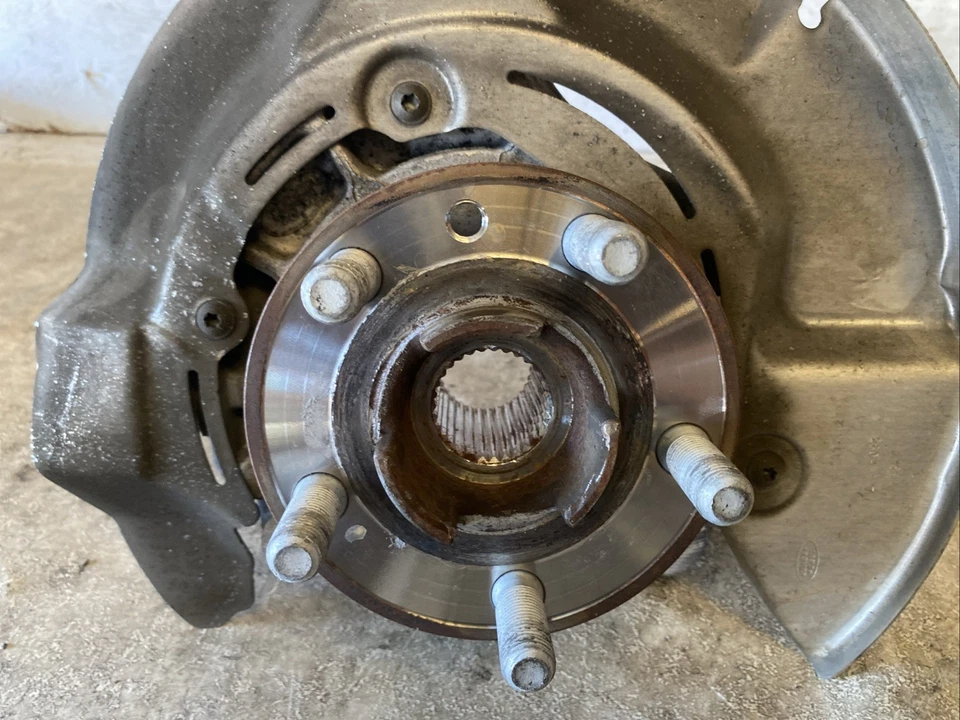 15-19 LAND ROVER DISCOVERY SPORT EVOQUE L550 L538 EJE DELANTERO IZQUIERDO BUJE NUDILLO Foto 2 de 4