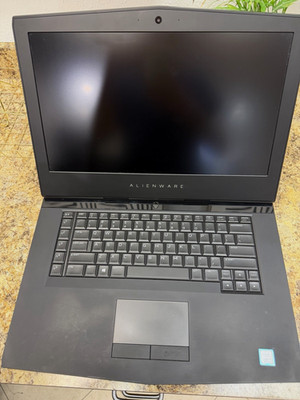 Dell Alienware 15 R4 Gaming Laptop i7-8750H 32GB RAM GTX 1060 6GB - Works Great