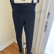 Spanx Faux Leather Leggings Women's Size Medium Black Pull On Shaping