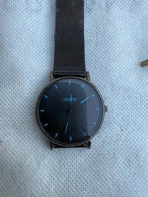 Uhr Herrenuhr Elegante Geneva Armbanduhr Schwarz blauen Akzenten