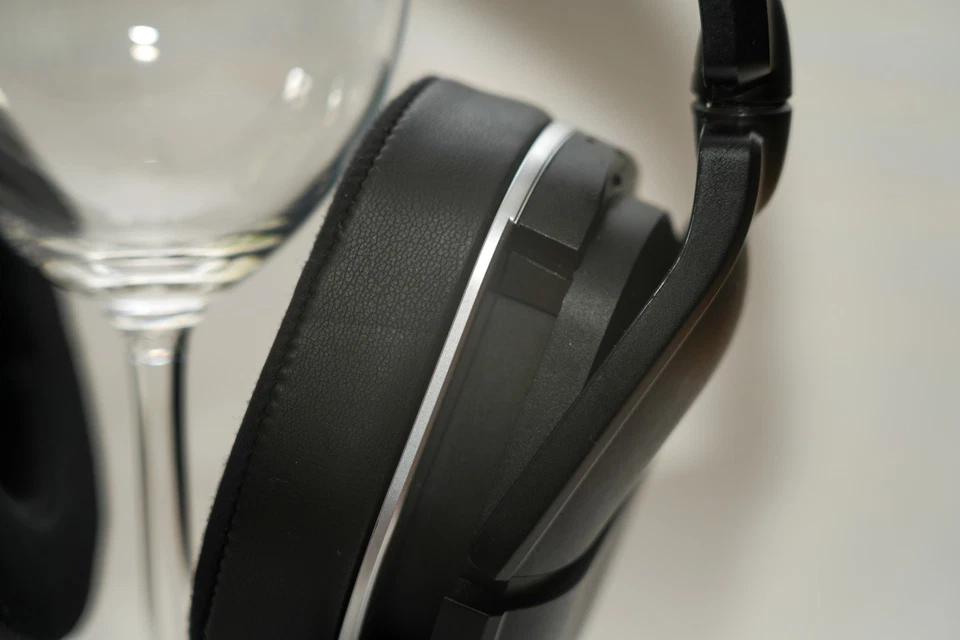 Gaming Headset/Over-ear  Kopfhörer Turtle Beach Stealth 700 Gen.2 - PS4/PS5 - Bild 2 von 4