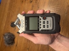 Zoom H4n 4-Channel Handy Mobile Recorder 398