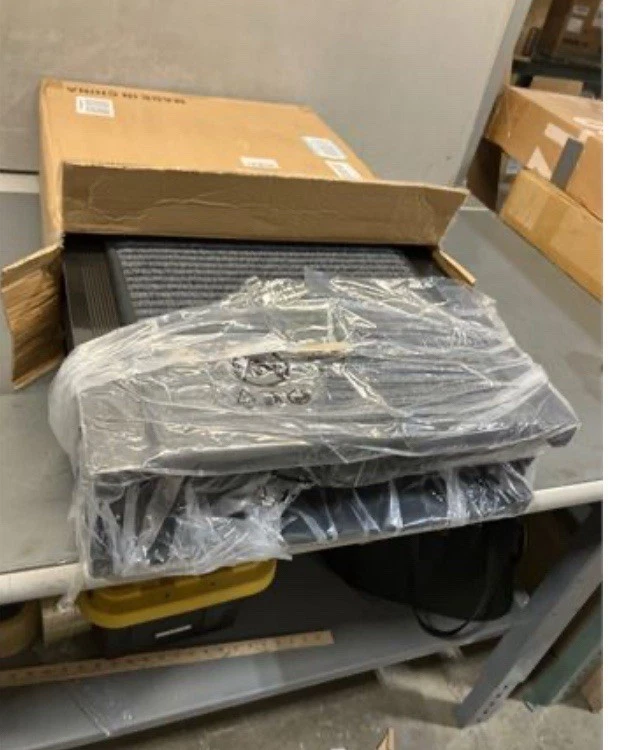 Rampa de escada dobrável para cães Uross 4 etapas para carro e SUV, alumínio, limite de 200 lb - Imagem 3 de 3