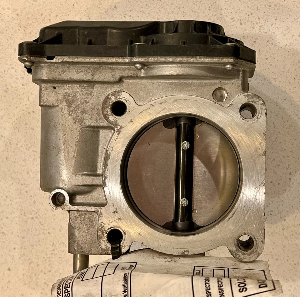 Nissan Altima 2013-2018 2014-2020 Nissan Rogue 2.5 carrocería del acelerador 16119-3TA0A OEM Foto 2 de 4