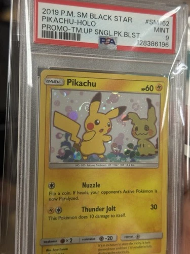 PIKACHU SM162 Promo Holo Pokemon 2019 Team Up SWIRL beautiful - PSA 9 Mint