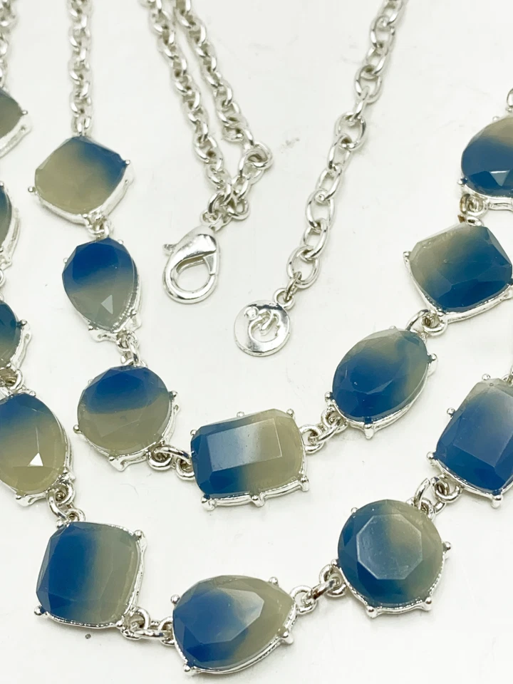 Conjunto de collar Gloria Vanderbilt bisel azul crema etiqueta cisne plata 19 pulgadas Foto 4 de 4