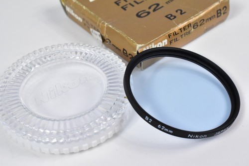 MINTY IN BOX/CASE GENUINE NIKON B2 BLUE 62mm FILTER COLOUR FILM ENHANCER UV - Afbeelding 1 van 2