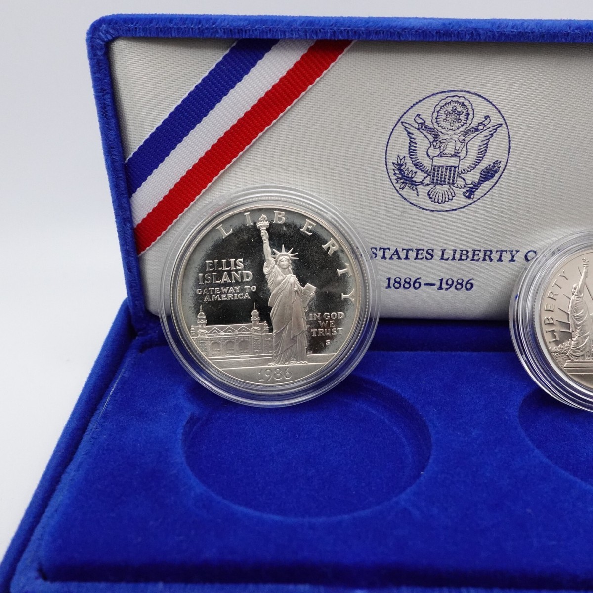 アメリカ 銀貨 US Type Coin Set 20世紀 古銭 硬貨 フレーム 1986 U.S Mint Liberty Commemorative Silver Proof Coin Set - OGP | eBay