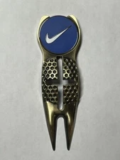 Crosshairs Divot Tool & 1" Nike Swoosh Flat Coin Style Golf Marker - A Beauty!