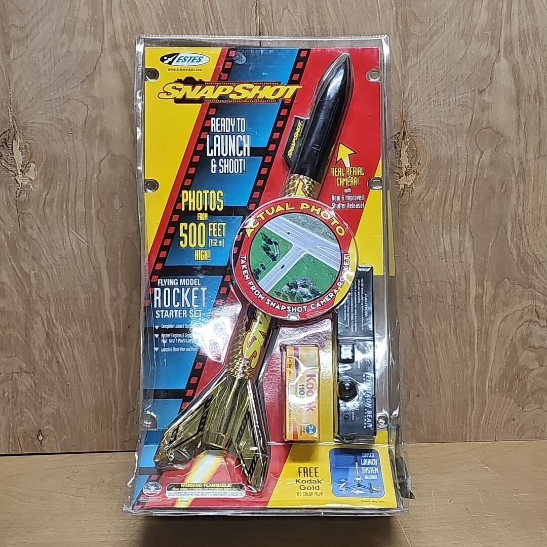 ESTES FLYING SNAPSHOT ROCKET FLIGHT REAL PHOTO CAMERA w LAUNCH SYSTEM NIB