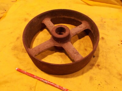 FLAT BELT PULLEY 9'' OD x 2-7/8'' WIDE x 1-1/4''-7 TPI engine hit miss machine shop