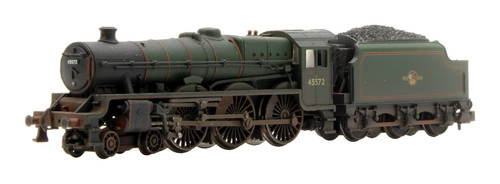 GRAHAM FARISH 'N' 372-481 BR VERDE JUBILEO CLASE 6P 4572 LOCO - DESGASTADO *DCC* | Condition: Used
