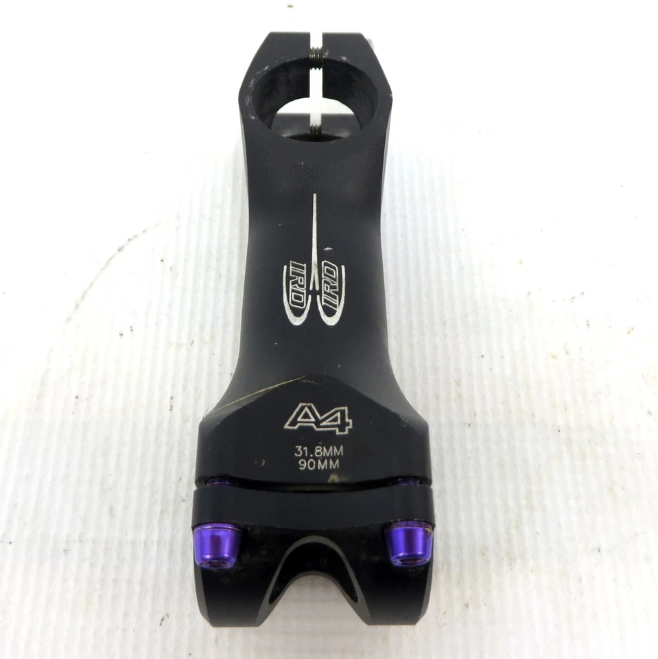 IRD A4 STEM Bike 90mm +/- 7° 1 1/8" 31.8mm Black 173g Interloc Racing Design - Image 2 of 2