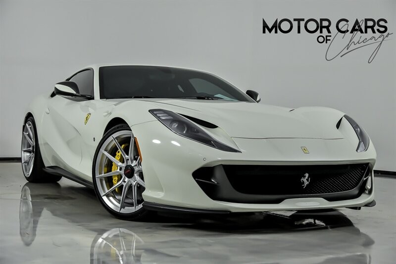2018 Ferrari 812 Superfast -RACING SEATS