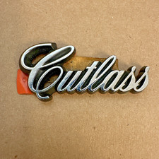 Oldsmobile Nos 1984-1988 Cutlass Sail Panel Script Emblem Badge Logo Free Sh