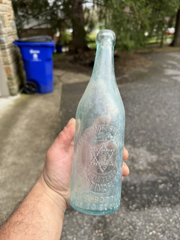 The Baltimore Brewing Co Baltimore MD Aqua Loop Seal Beer Bottle Star ...