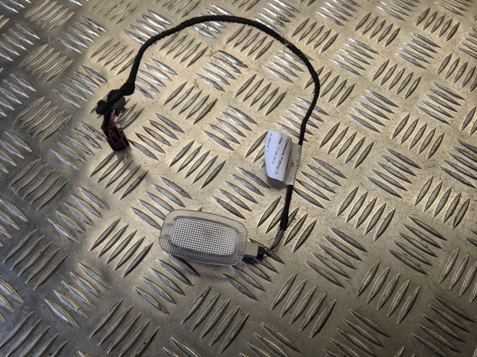 B276 Mercedes-Benz Interior Boot Light A0028202101 | eBay