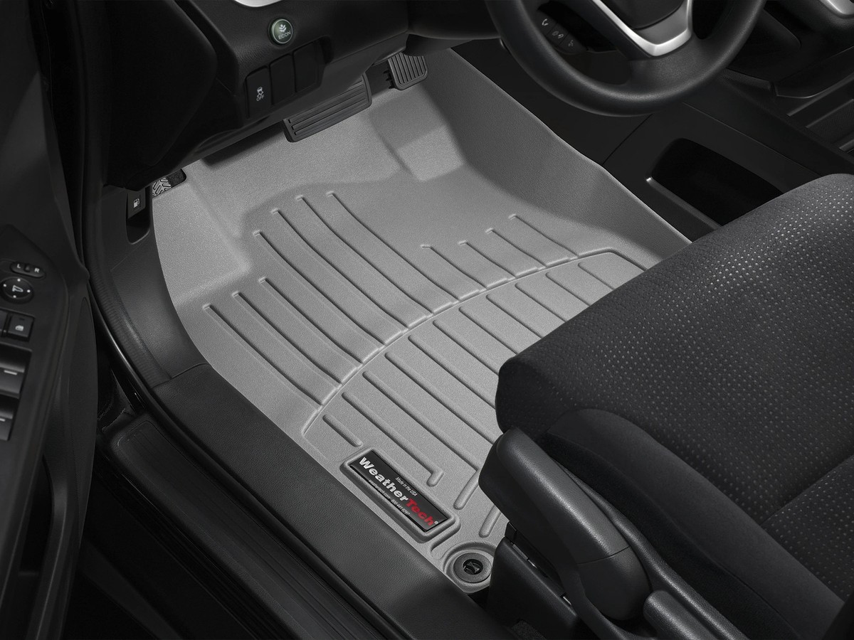 WeatherTech FloorLiner For 2016-2022 Mercedes-Benz Metris (1st Row) - Black
