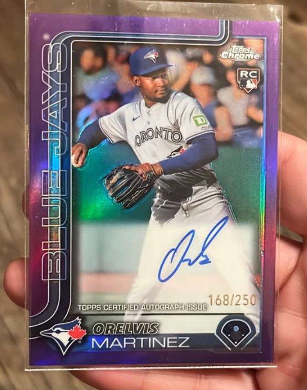 ORELVIS MARTINEZ 2025 TOPPS CHROME ROOKIE PURPLE REFRACTOR RC AUTO /250