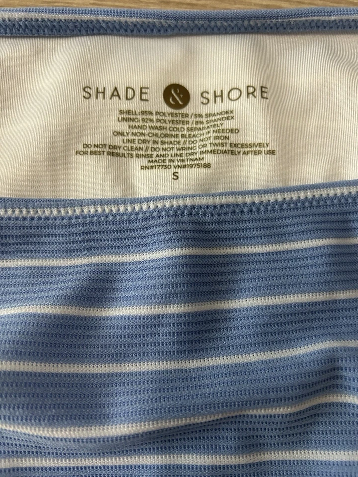 Shade & Shore 蓝色条纹比基尼 - 时髦底部带浅衬垫上衣 — 第 3/4 张图片