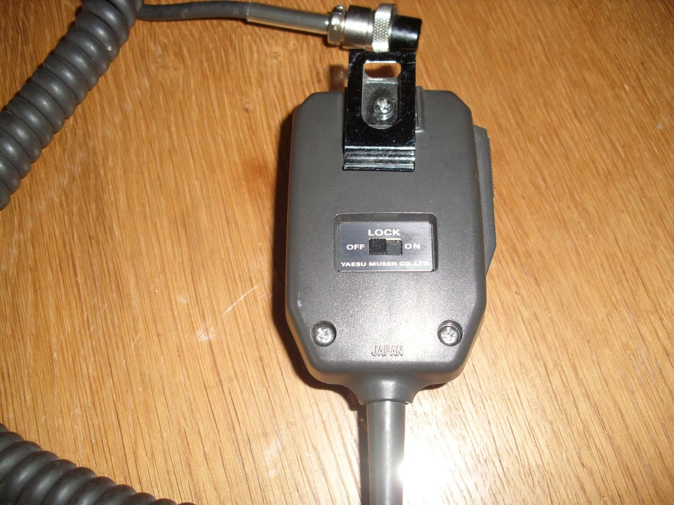 Yaesu MH14AB  Handmikrofon  funktioniert an FT 4700 - Bild 4 von 4