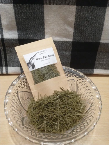 Dried Western White Pine Needle tea. Herb rich in Vitamin C. Healthy and Organic