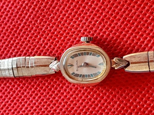 Vintage BULOVA N2 Manual Wind Ladies Watch _2729 - Picture 2 of 14