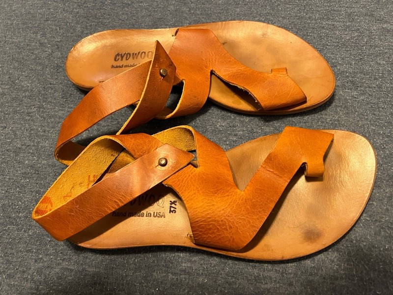 Cydwoq Womens Brown Sandals Women Sz 37.5 US 7.5
