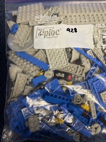 LEGO Classic Space 928 Space Cruiser & Moonbase (Galaxy Explorer) 100% Complete