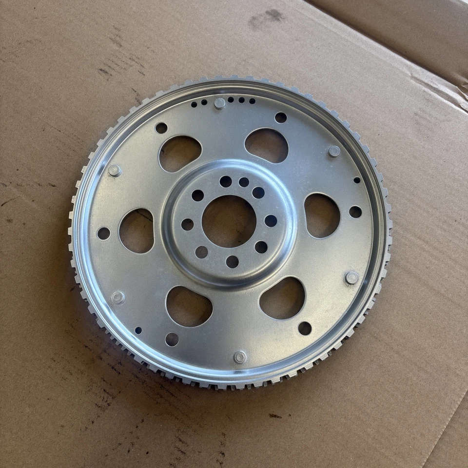 Kia Sedona 2016 volante 3,3 Foto 2 de 2