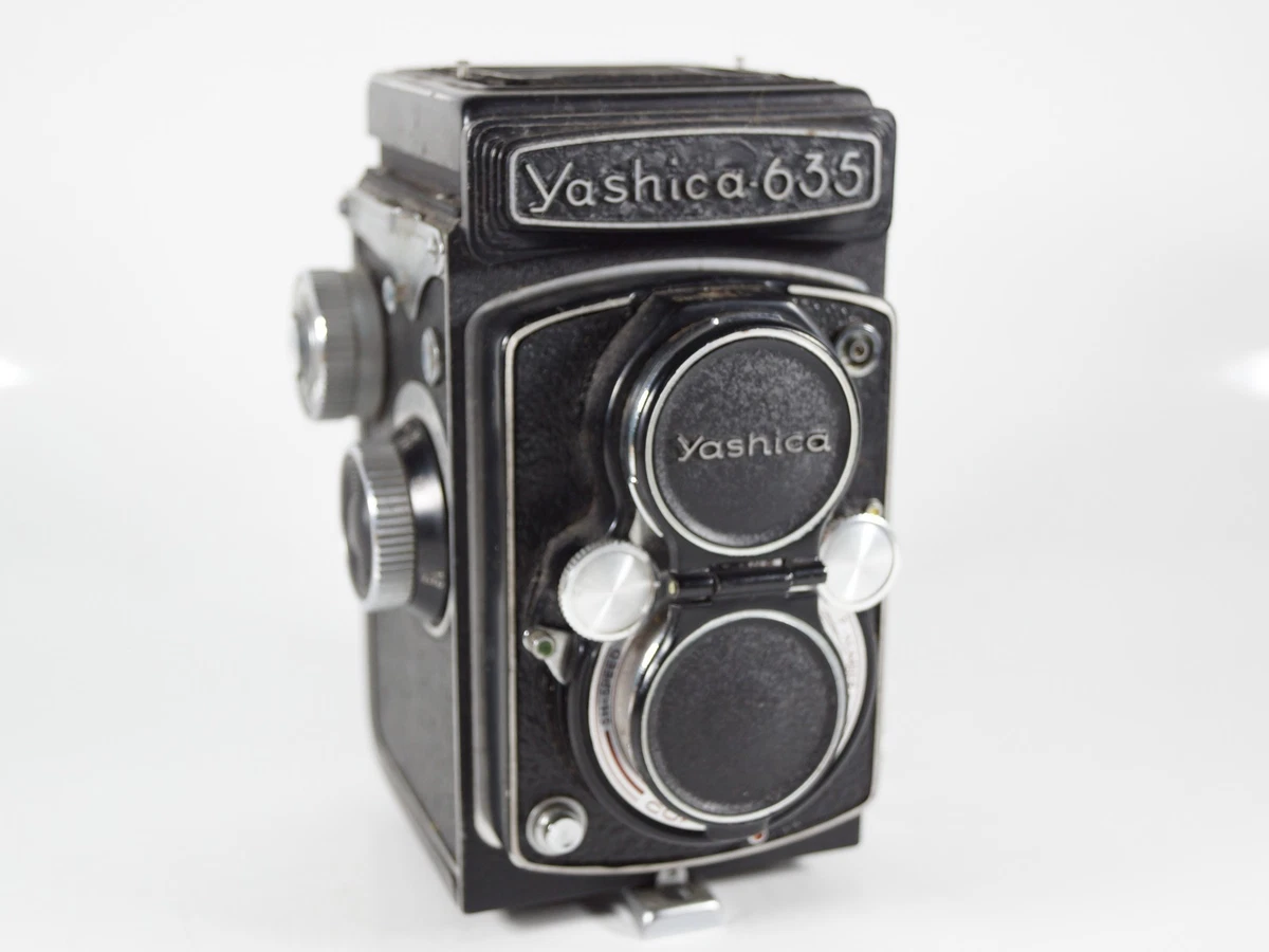 Yashica 635 - Moyen Format + Adaptateur 35mm - Sacoche Et Notice