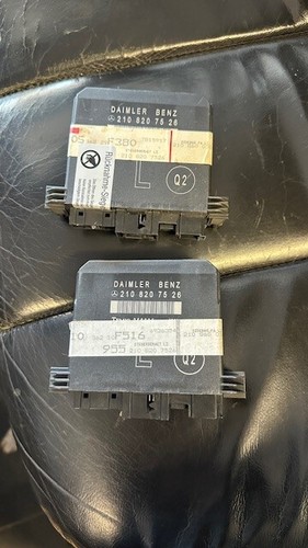 Mercedes Benz W210  W202  W208 Türsteuergerät Links 2108207526