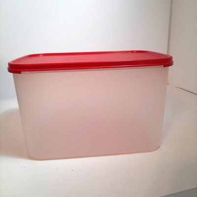 Tupperware Rectangular Modular Mate with red lid 11''x7 1/4''x7