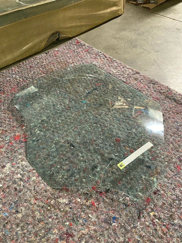 Ventana puerta trasera izquierda Ford Tempo Mercury Topaz 1983 1984 1985 1986 tintada D6491 Foto 2 de 3