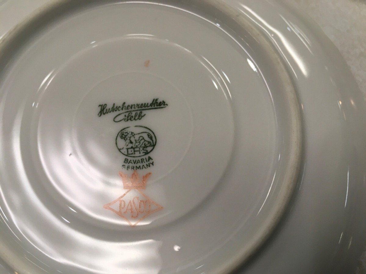 Vintage gold white 4 saucer 5.5” Hutschenreuther Gelb Bavaria