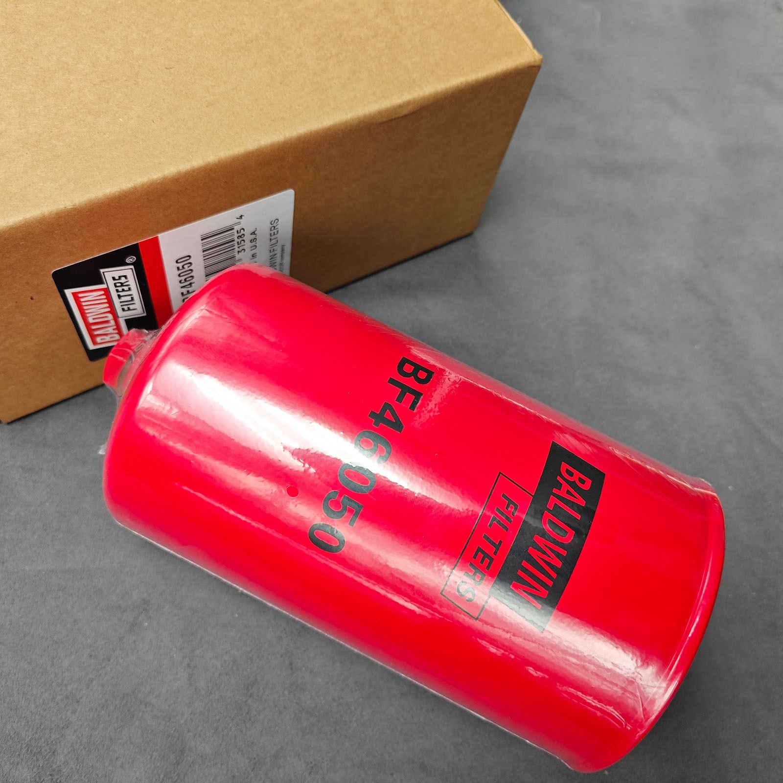 Brand new BF46050 Fuel Filter for Baldwin Replaces WIX WF10175 Donaldson P959143