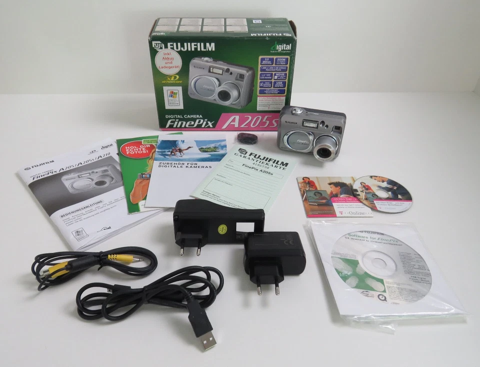 Fujifilm Digitalkamera Finepix A205s + OVP + Kabel + Software + Beschreibung etc - Bild 1 von 4