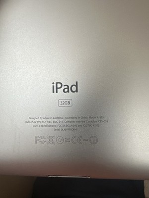 Apple iPad 2 A1395 32GB, Wi-Fi, 9.7