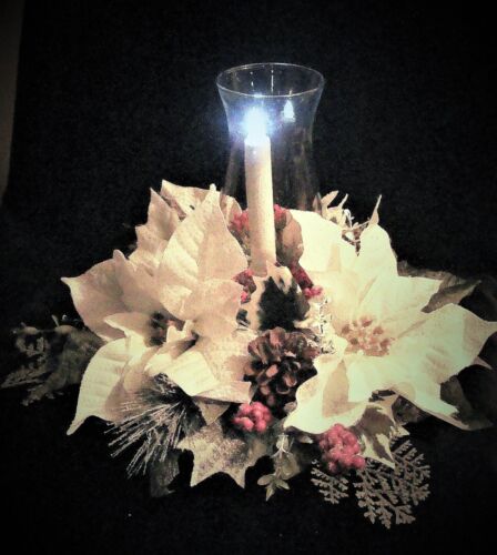 Christmas Holiday Centerpiece hurricane candle holder (candle not included) - Picture 1 of 7