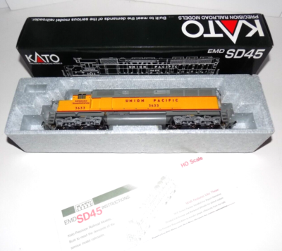 KATO HO Scale EMD SD45 37-1717 Union Pacific Cab #3633 BOXED NIB