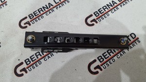 height adjustable front seat belts