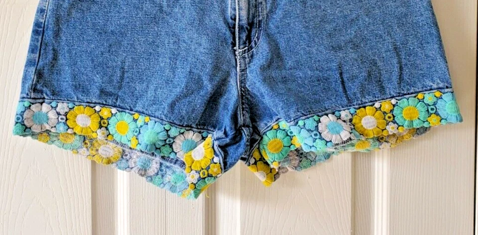 Pantalones cortos de mezclilla vintage Y2K Paris Blues para mujer junior talla 7-28x36 tiro medio Foto 2 de 4