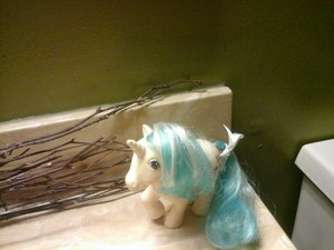 Majesty G1 My Little Pony Vintage 1983 Hasbro Unicorn White Blue