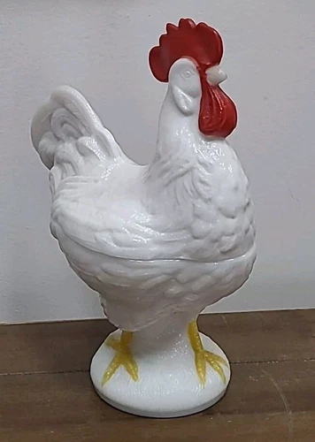 Westmoreland Vintage  Milk Glass Rooster Standing Chicken Covered Dish 9"