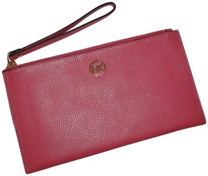 mk fulton large zip clutch