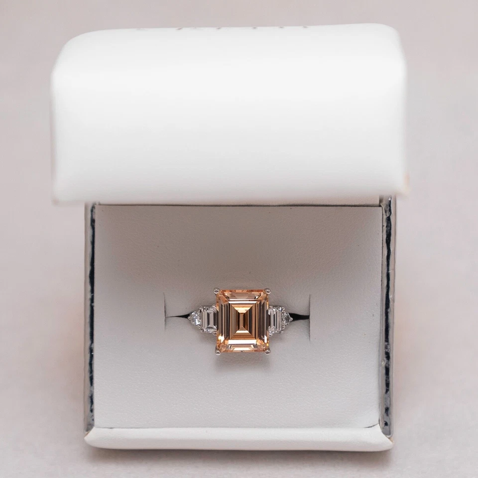 Anillo rectangular CRISLU - Platino de ley 6,0 cctw - Perfecto estado - Talla 7 Foto 3 de 4