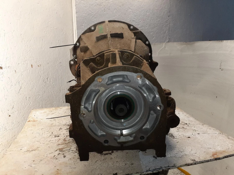 Used Automatic Transmission Assembly fits: 2004 Jeep Liberty AT 3.7L 4x4 42RLE G Foto 4 de 4