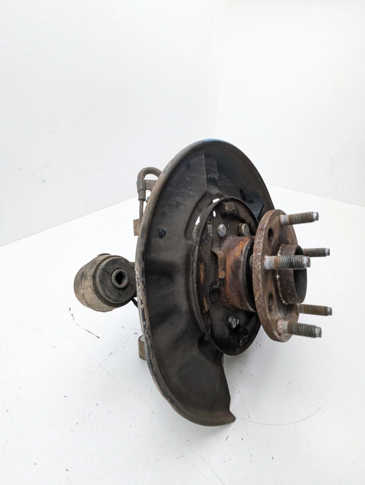 Lexus RX300 2000-2003 AWD nudillo de conductor trasero OEM Foto 2 de 4