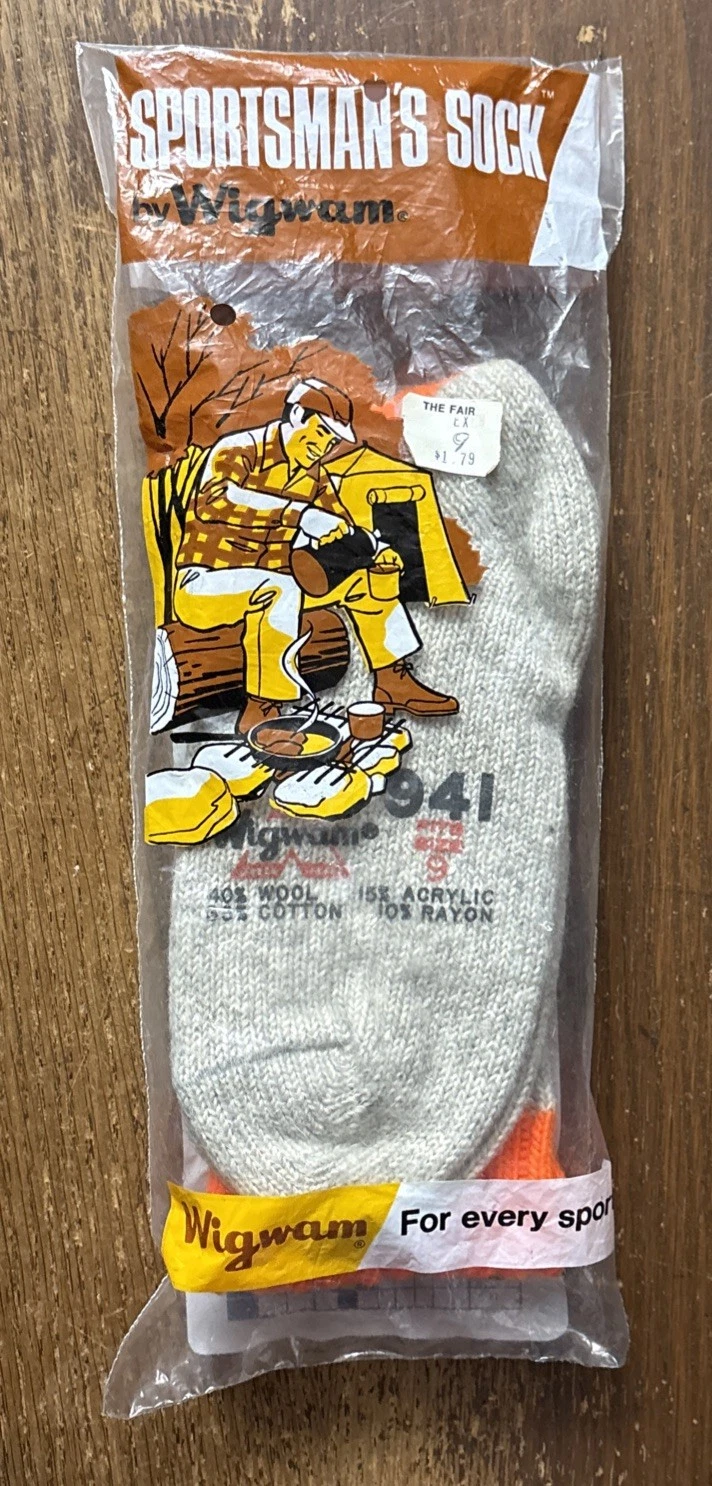 Vintage Wigwam Wool Blend Athletic Socks Sz 9 70s 80s Hiking Sportsman’s New NOS